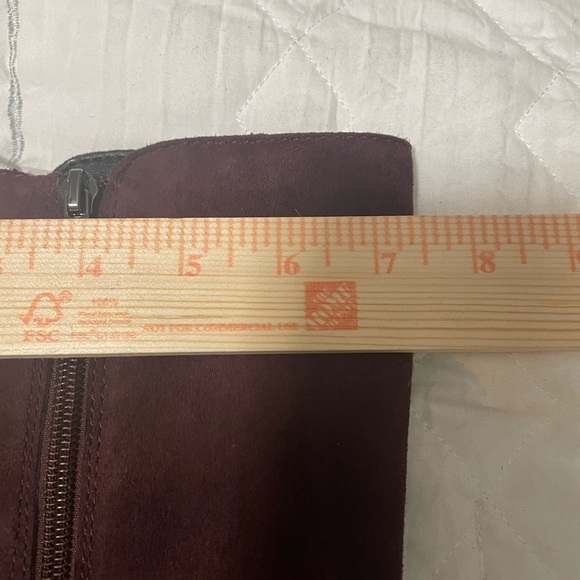 Marc Fisher suede knee high flat burgundy boots. Like new - Picture 12 of 13